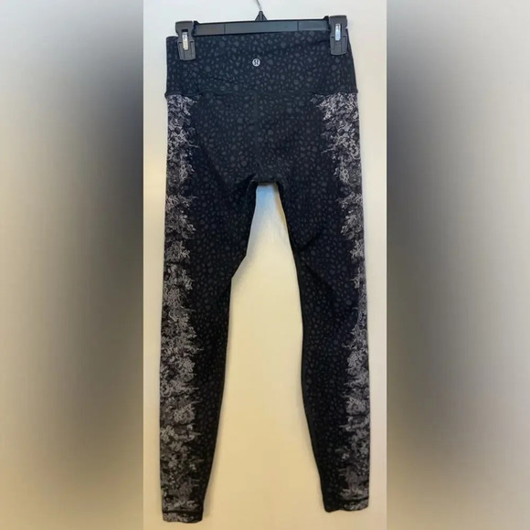 Lululemon Wunder Under High Rise Tight Overlace Gray & Black Size 8 - Picture 5 of 7